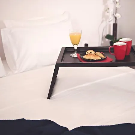 Premium Aparthotel Piraeus