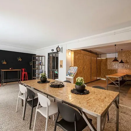 Premium 4* Piraeus